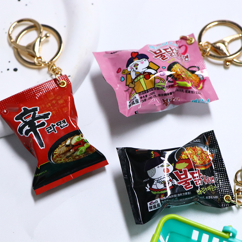 Mini Instant Noodle Ramen Pack - Food Snacks Packets 评论和价格
